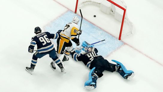 Blue Jackets 'agree to disagree' on Crosby's goal being upheld taken in Columbus, Ohio (Penguins)